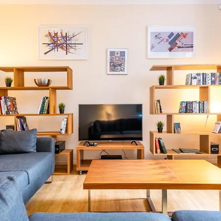 بيت للعطل Open Plan City Living With 2 Ensuite Bedrooms *